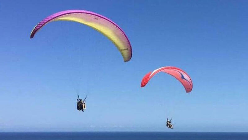 Dua WNA Korea Selatan Tewas Saat Paralayang di Bali