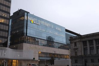 Gaji Karyawan Microsoft Engineer AI