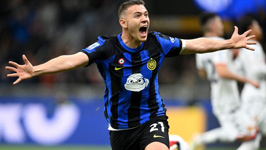 Gelandang Inter Milan Kristjan Asllani