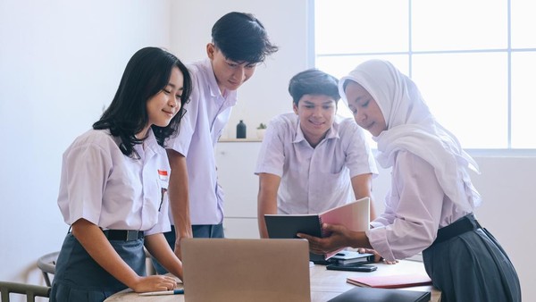Jakarta Gratiskan 40 Sekolah Swasta