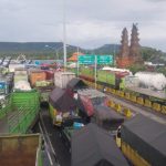 Ratusan Kendaraan Menumpuk di Pelabuhan Gilimanuk