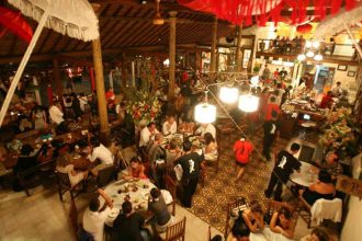Wisata Kuliner Halal di Seminyak