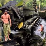 Zlatan Ibrahimovic Berkunjung ke Pura Tirta Empul Bali